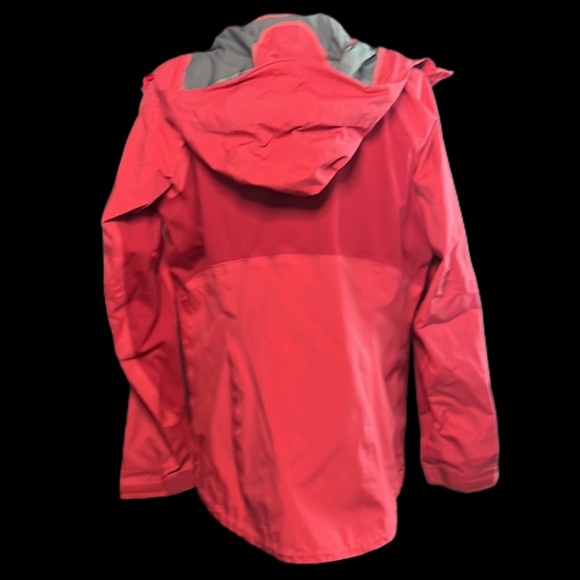 Women’s sz M Mountain Hardwear Rain Jacket - Picture 6 of 12